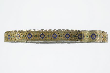 Lot 2043