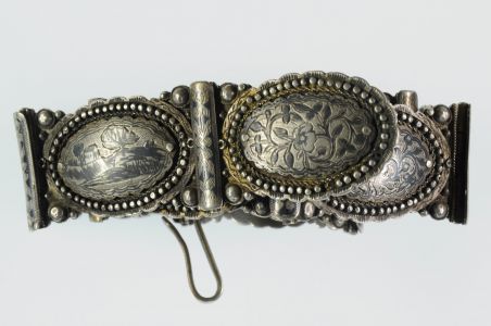 Lot 2058