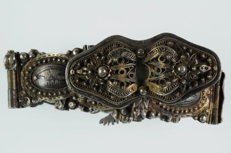 Lot 2054