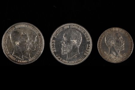 Lot 2251