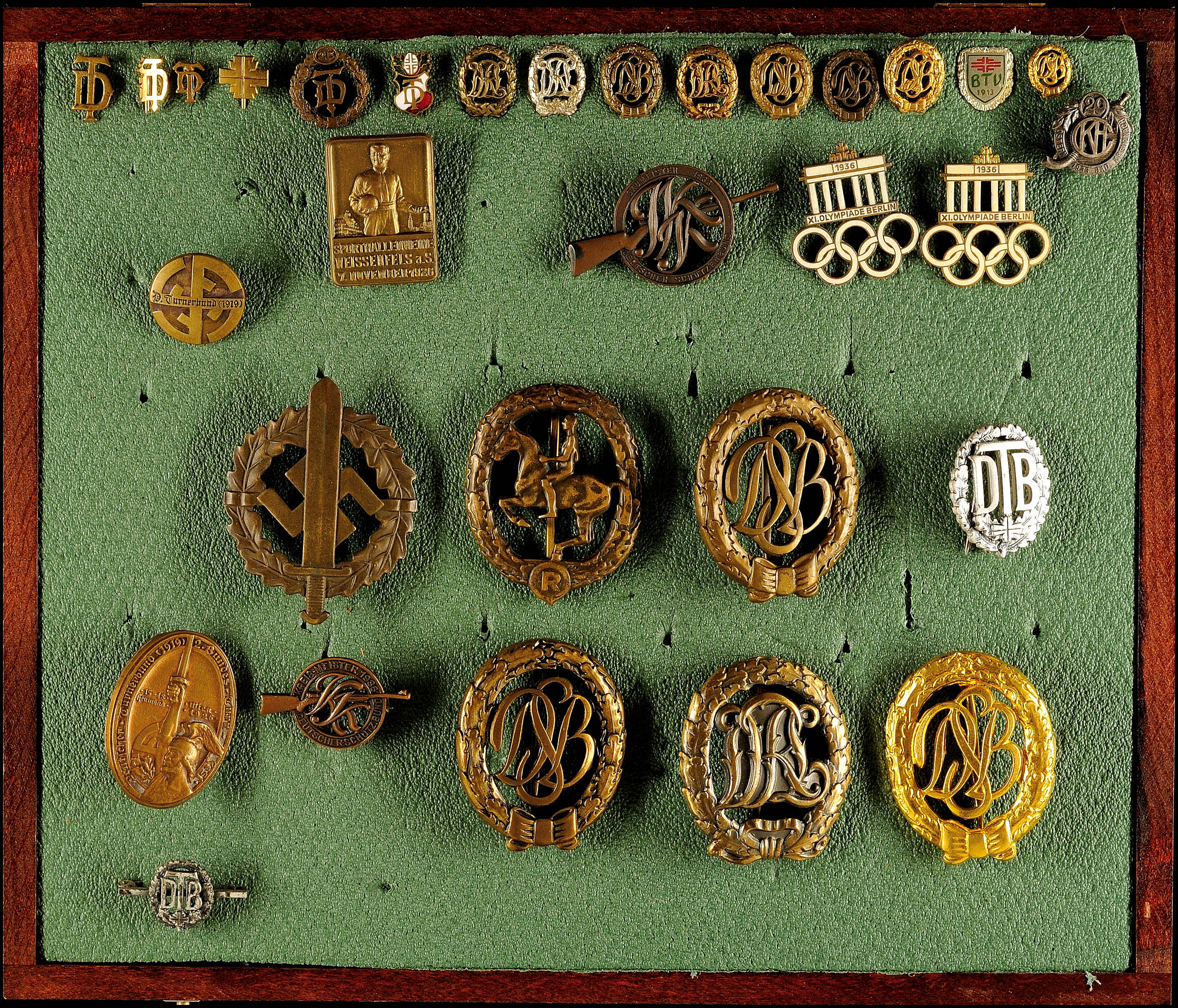 Auction 146 | Lot 2285