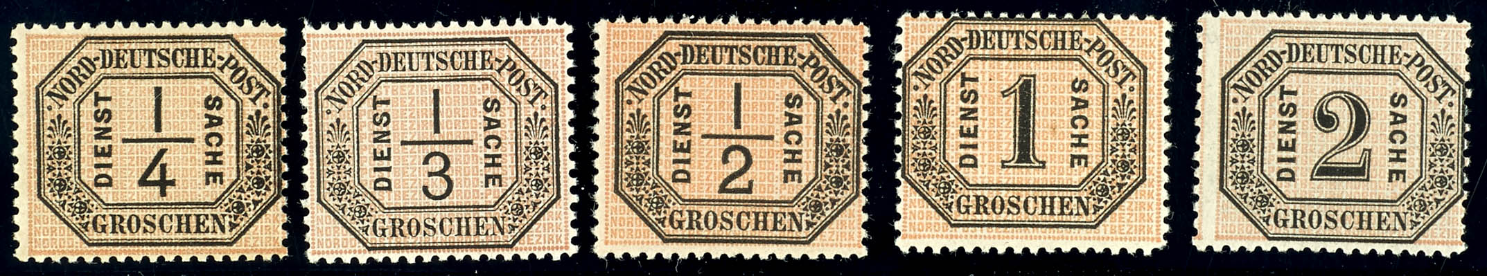 Lot 371