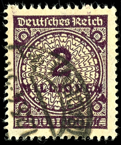 Lot 561